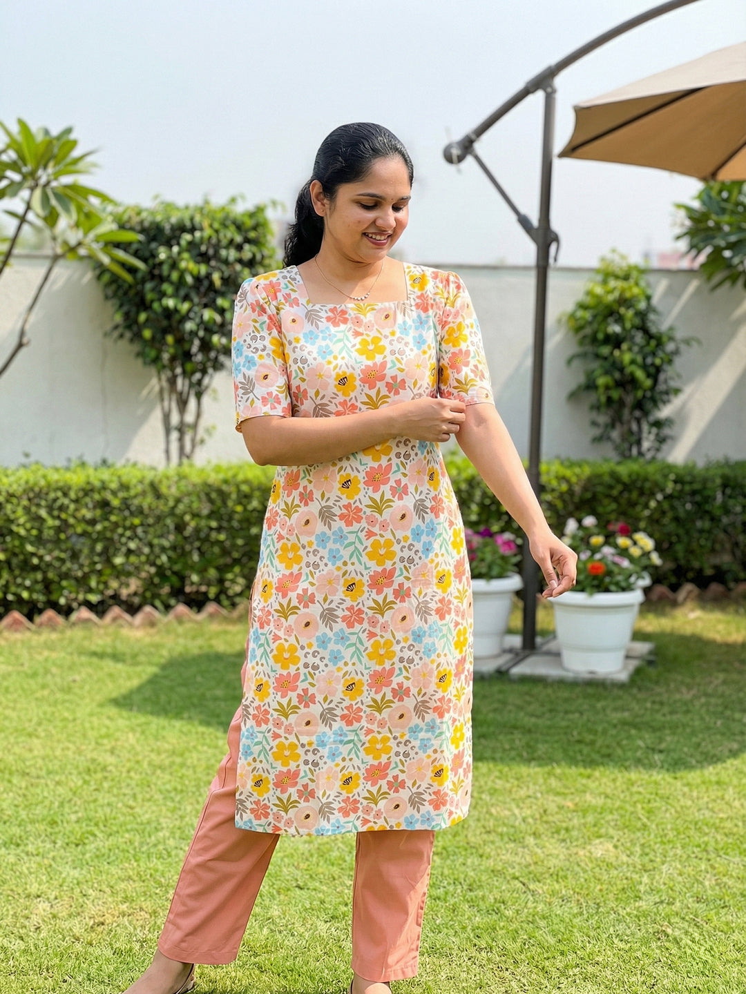 Butter cotton kurti- peach floral