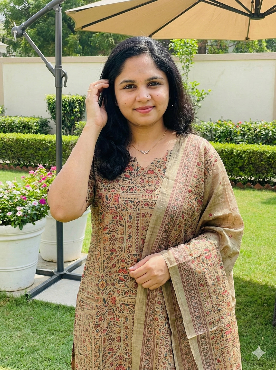 Semi tussar salwar set